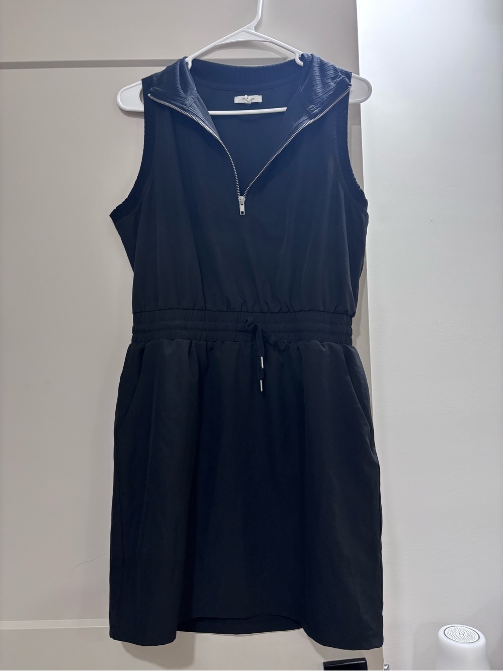 Sleeveless Black Drawstring Waist Dress